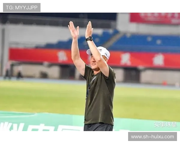 深圳新鹏城即将换帅 本土教练临危受命助力球队重振旗鼓 深圳新鹏城即将换帅 本土教练临危受命助力球队重振旗鼓