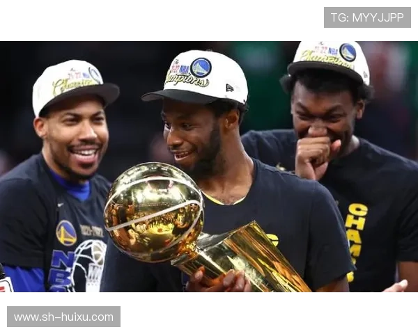 威尔逊FMVP大满贯成就引爆美媒热议 现场与队友同庆舞蹈荣誉加冕