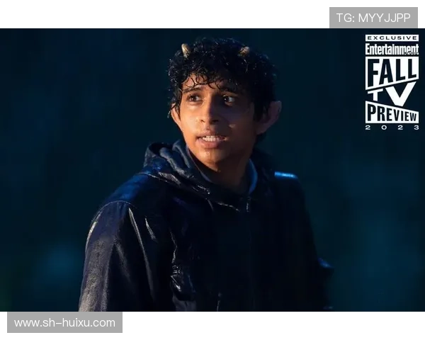 科贝尔解围失误送角球杰克逊高压逼迫制造险情 科贝尔解围失误送角球杰克逊高压逼迫制造险情